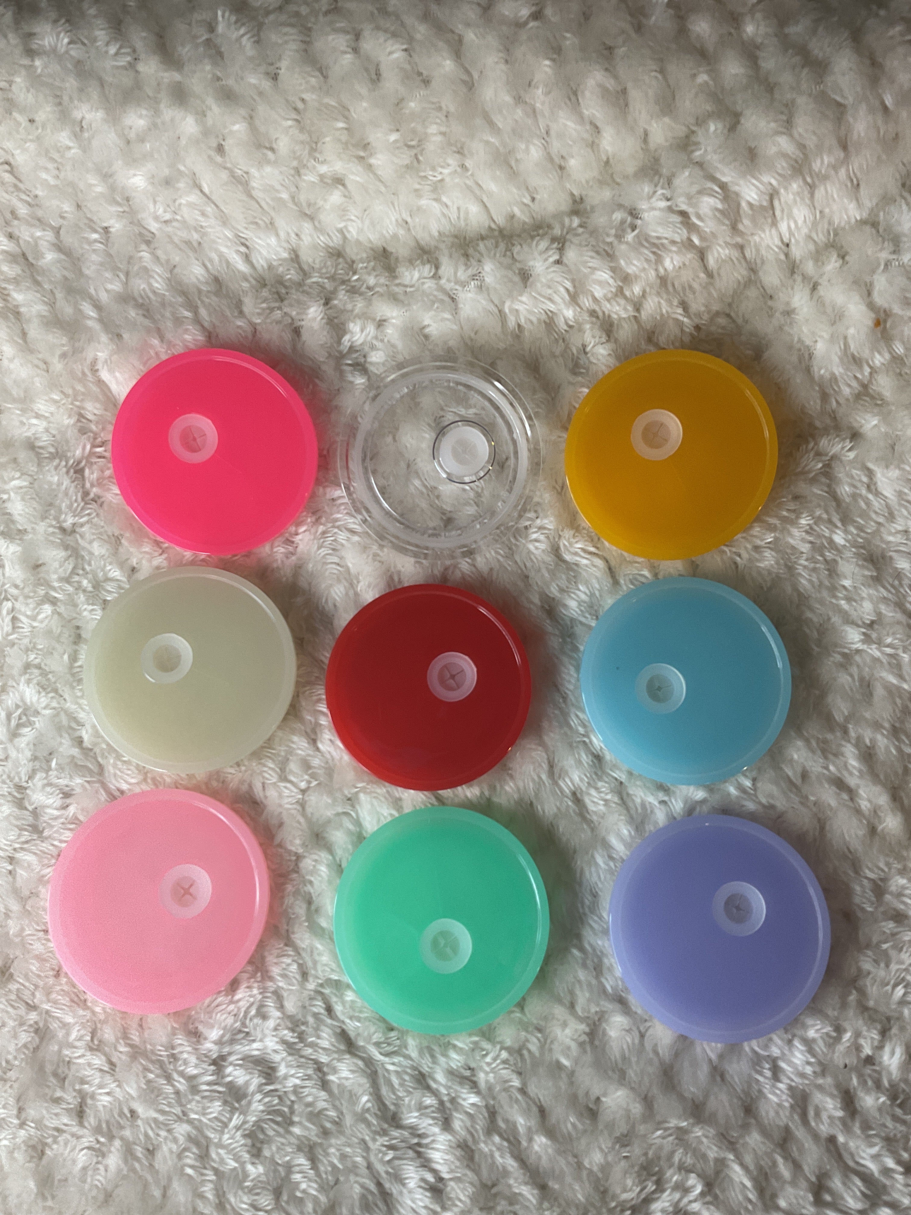 Colored lids ￼