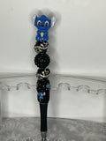 Blue stitch on a black stitch pen