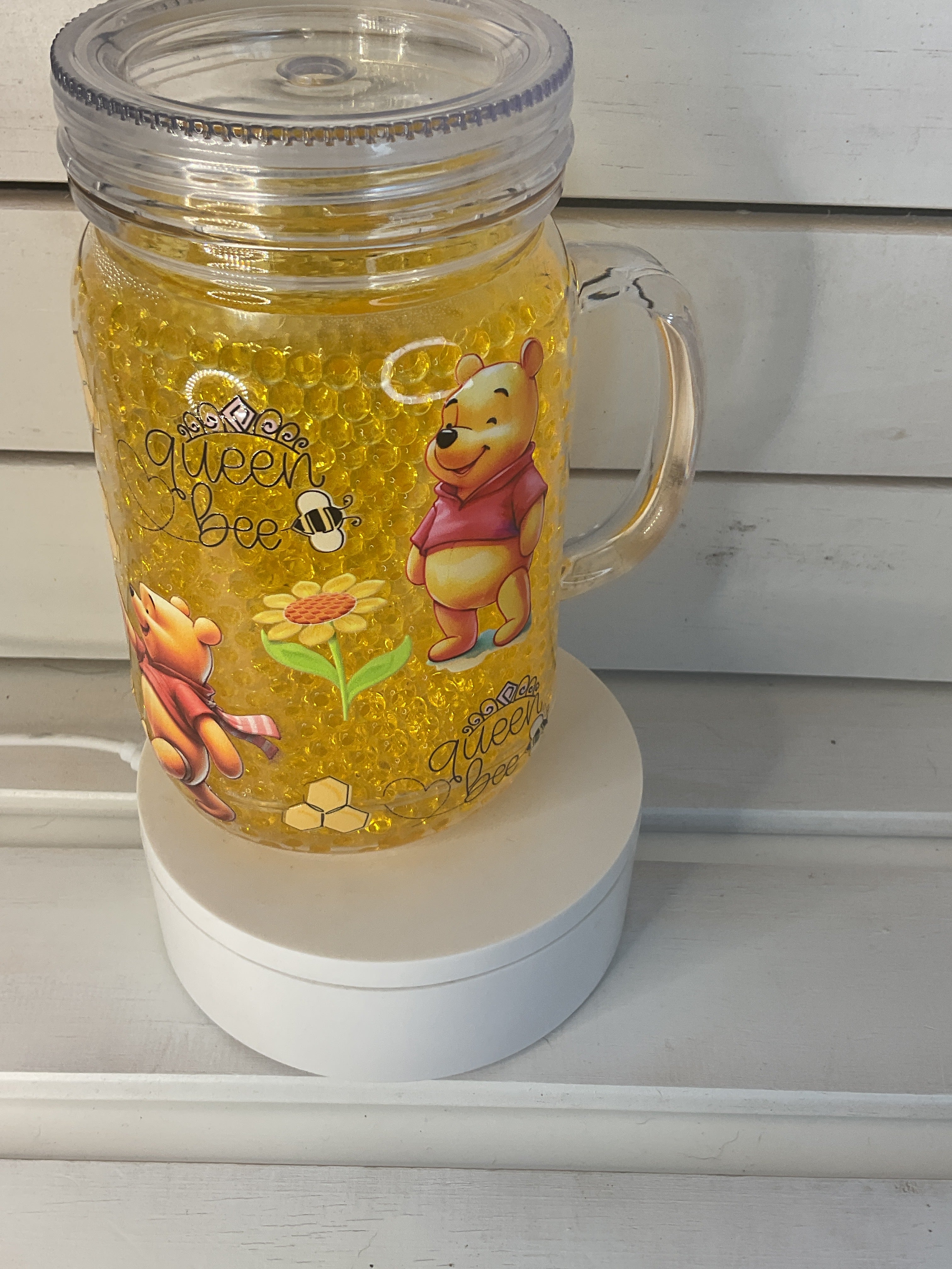 Pooh bear queen bee