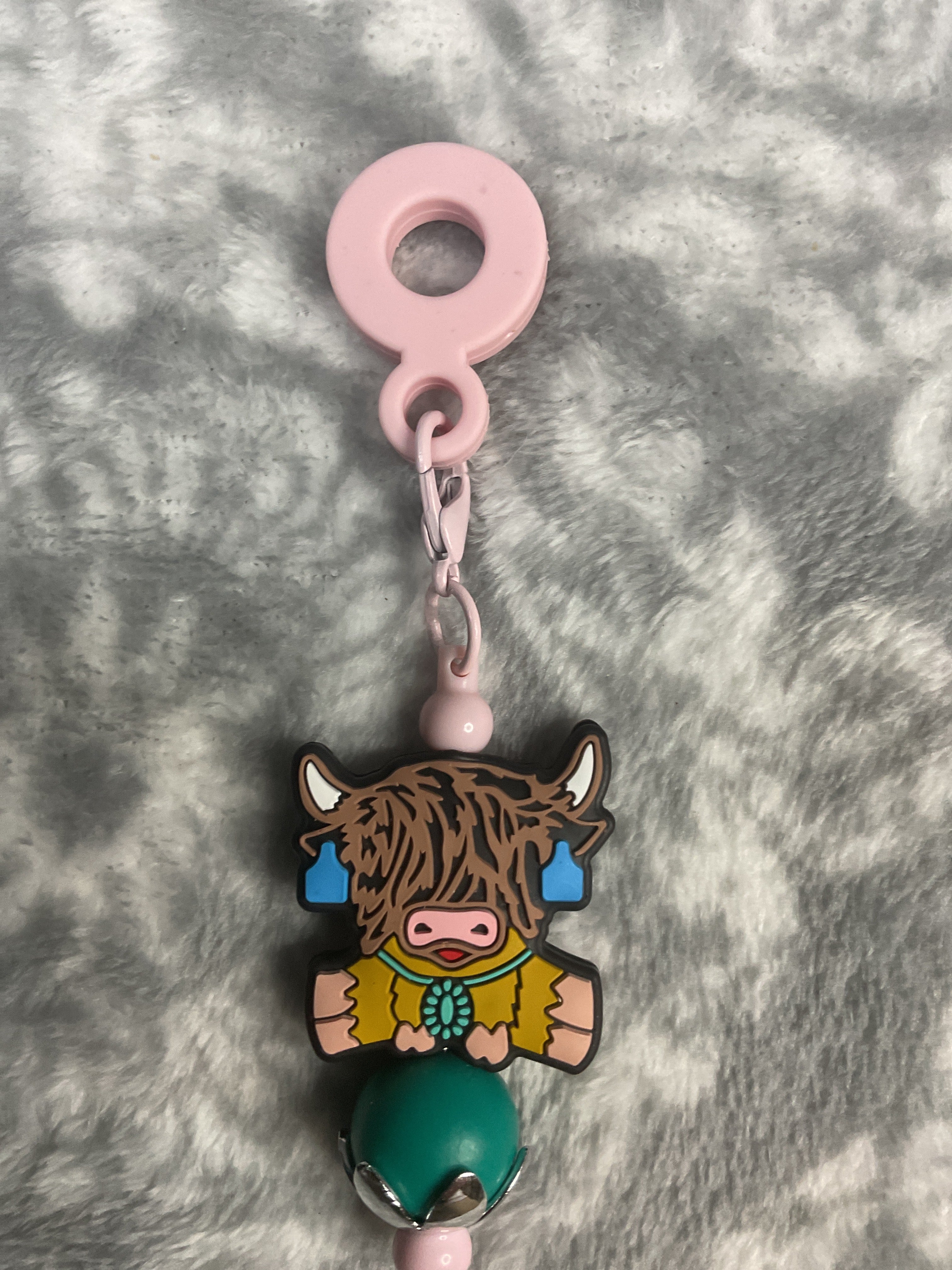 Highland cow cup charm
