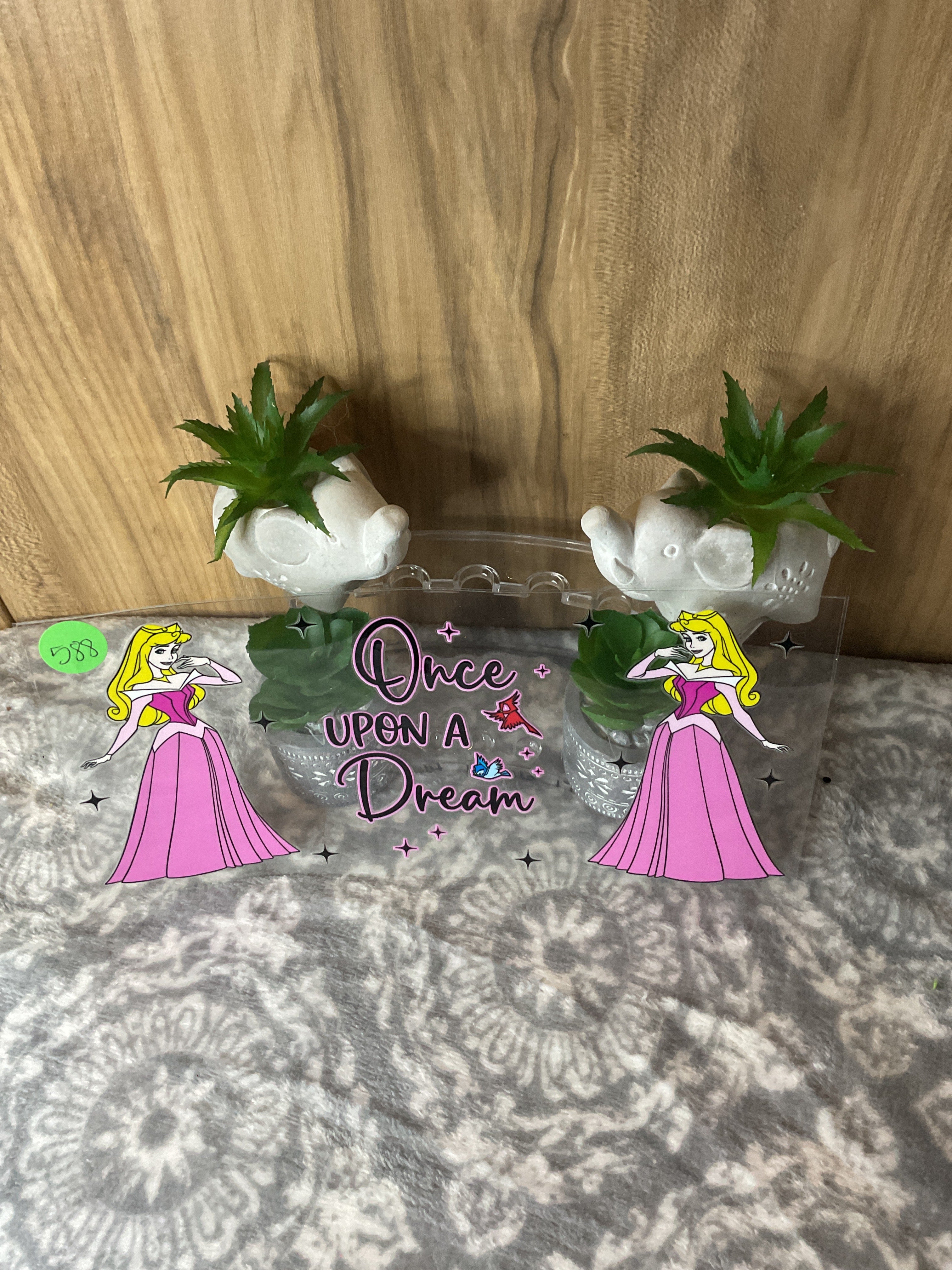 Once upon a dream 588