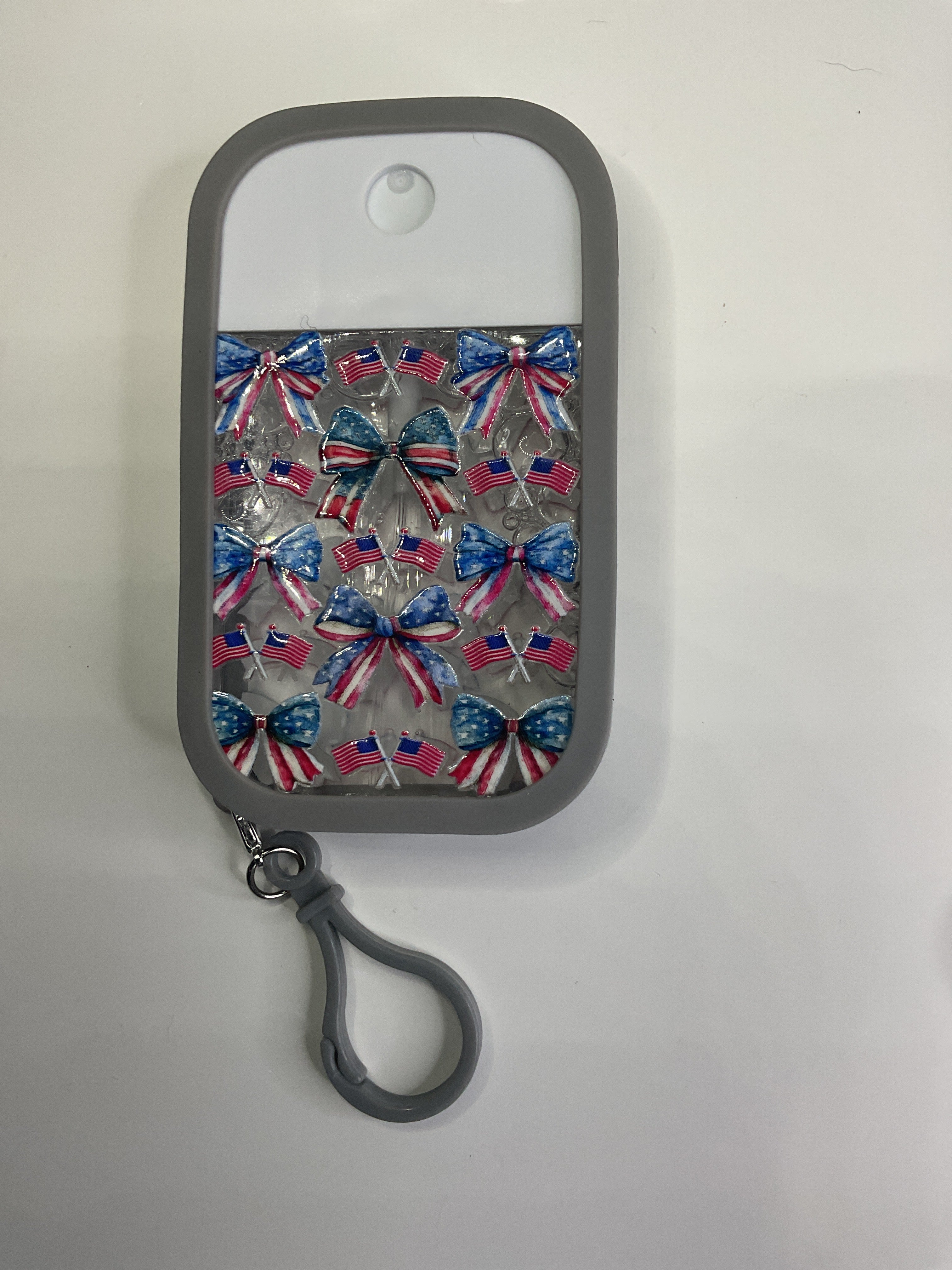 Fourth of July bows and flags