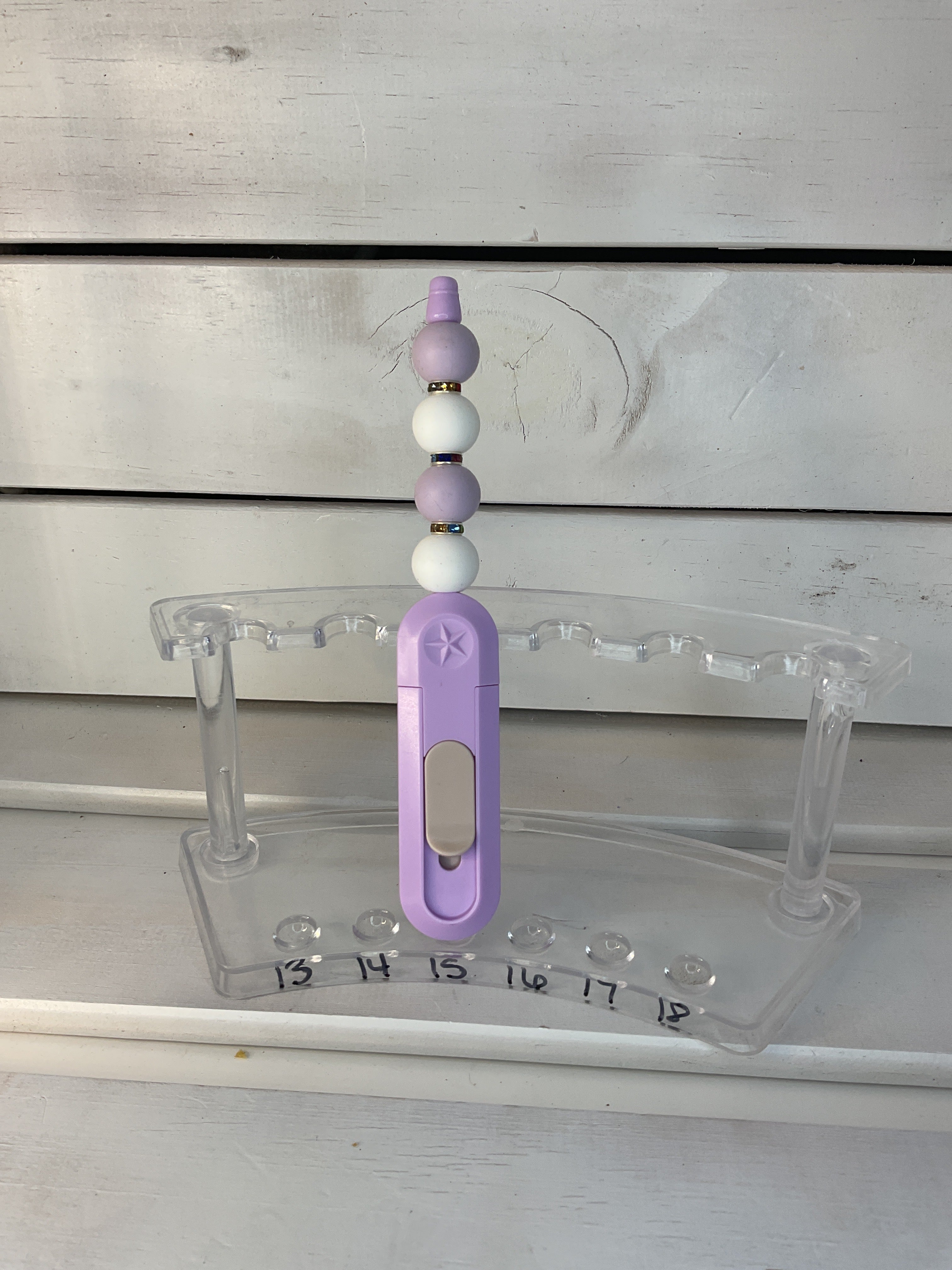 Purple box cutter