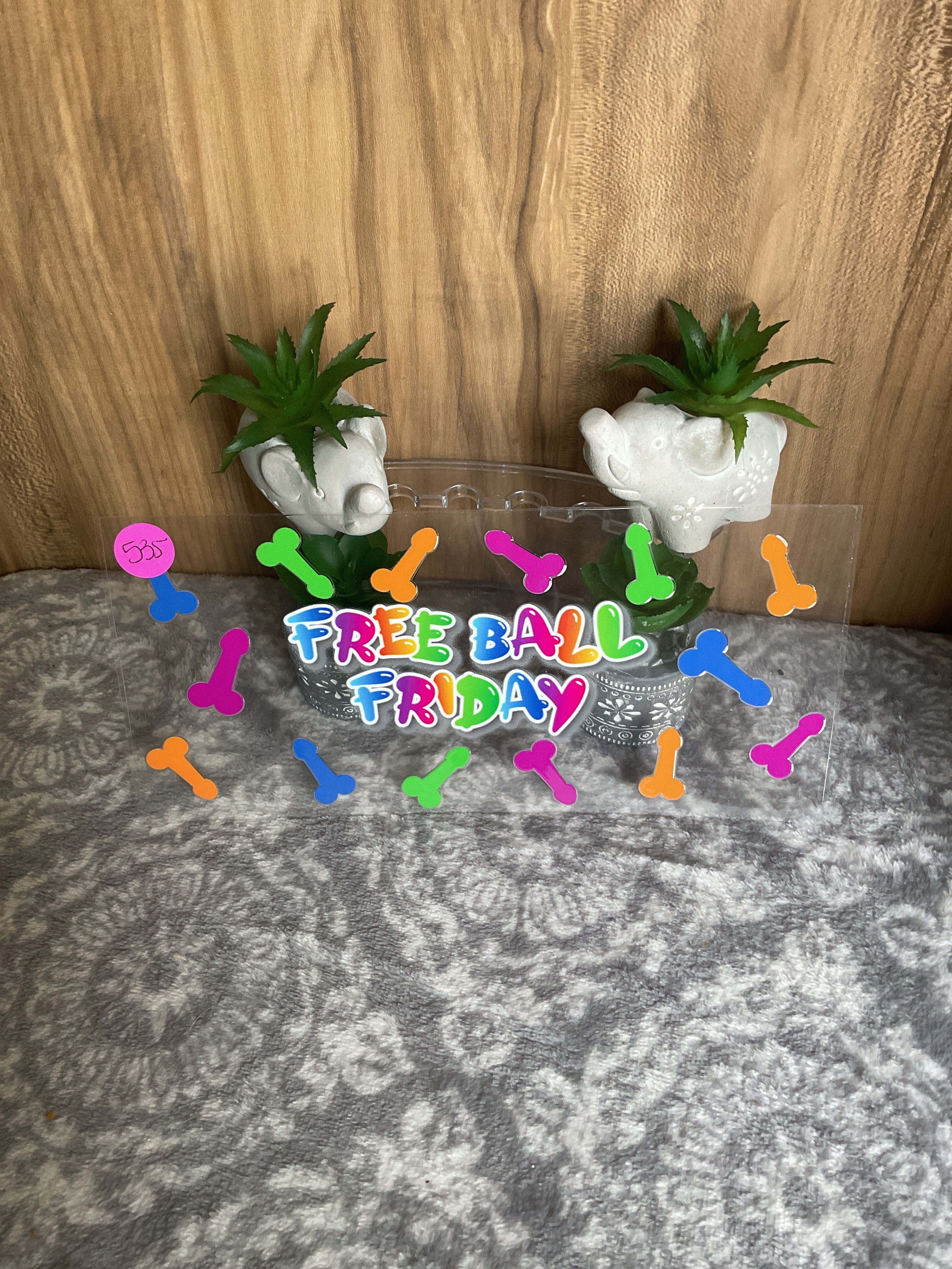 Free ball Friday 535