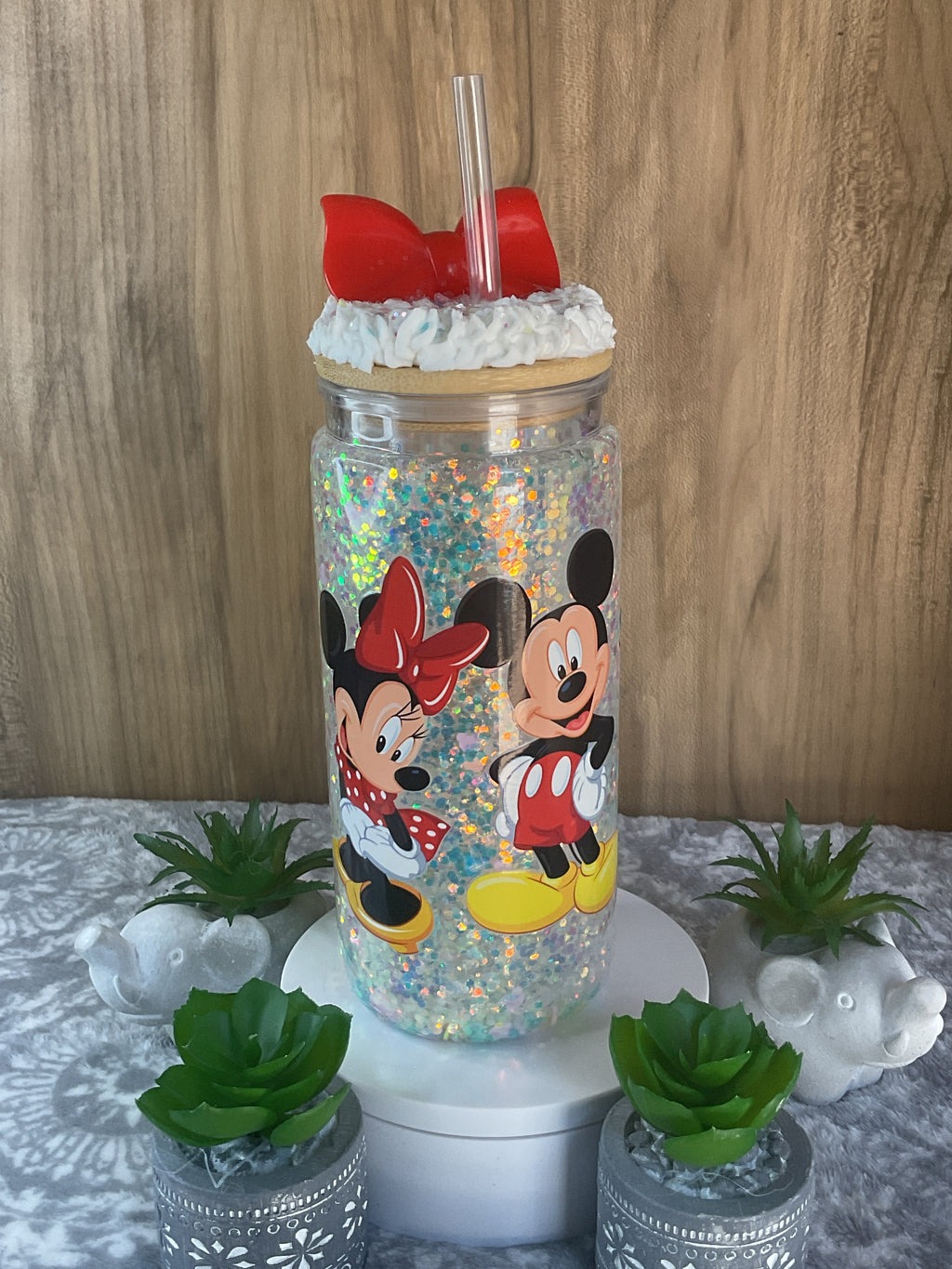 Mickey and Minnie, 20 ounce glow in the dark with frosted lid with bow