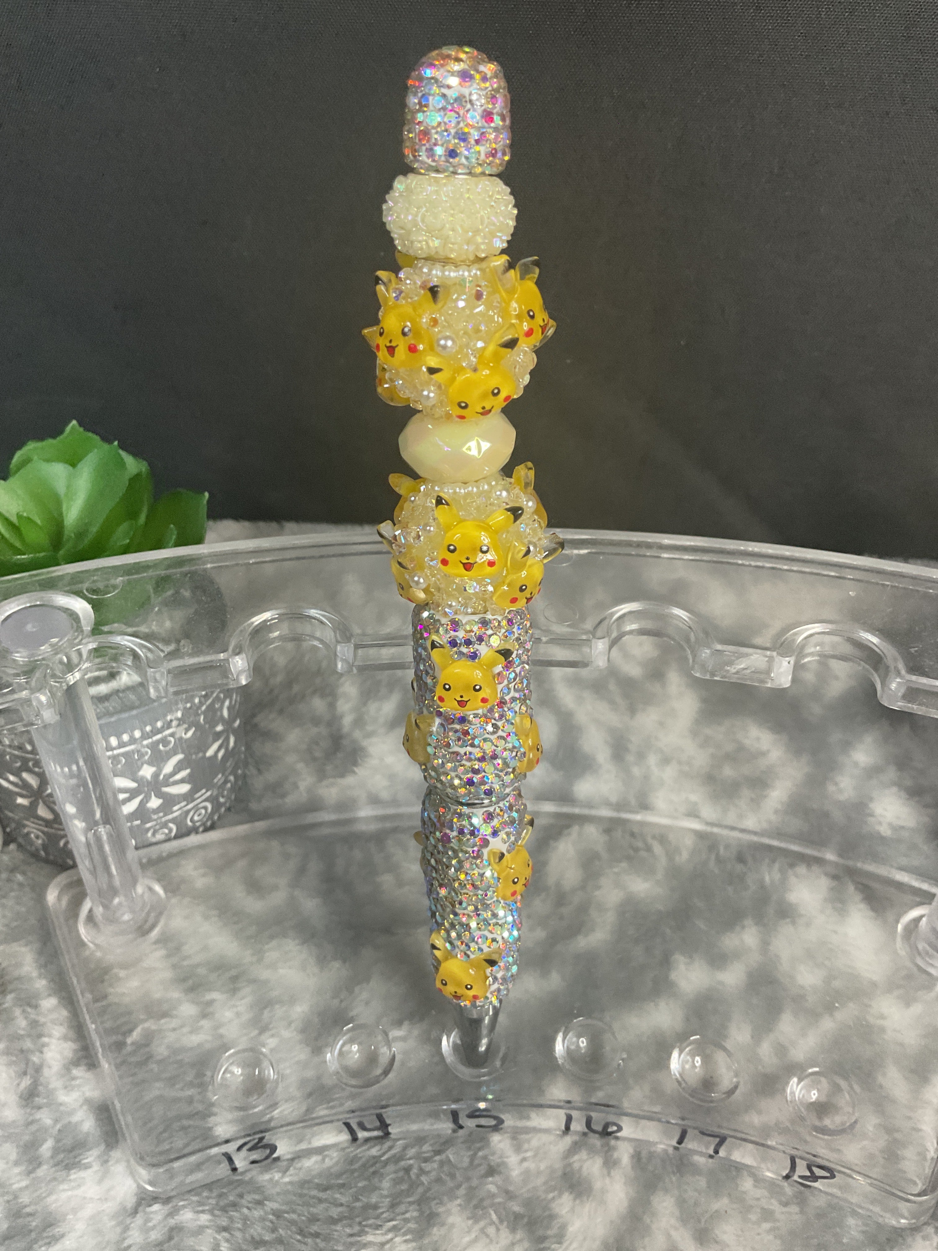 Pikachu fancy pen