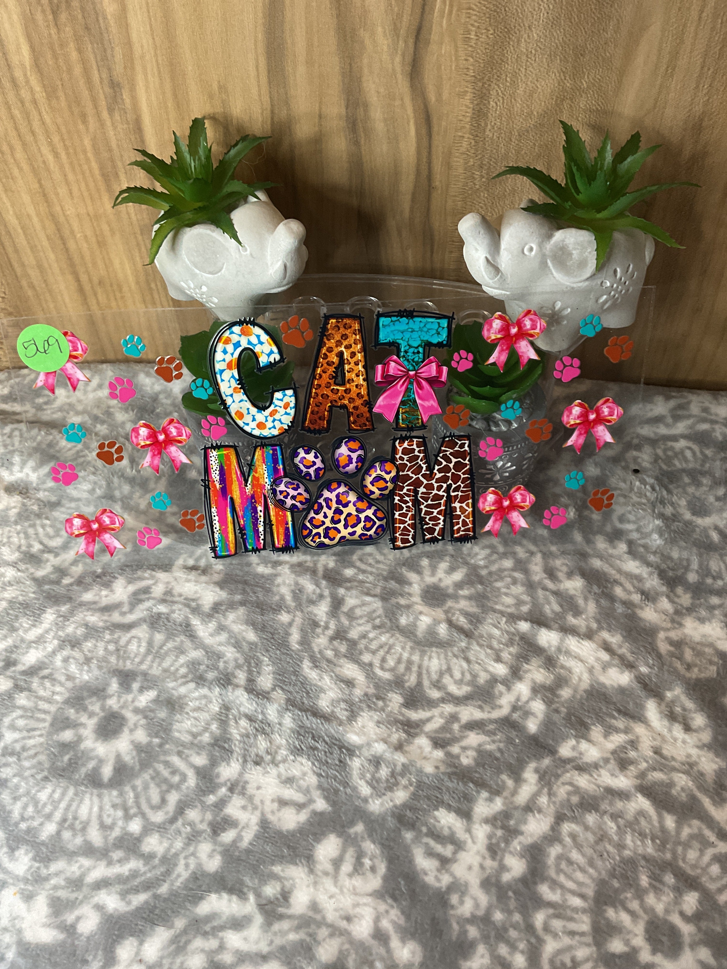 Cat Mom 569