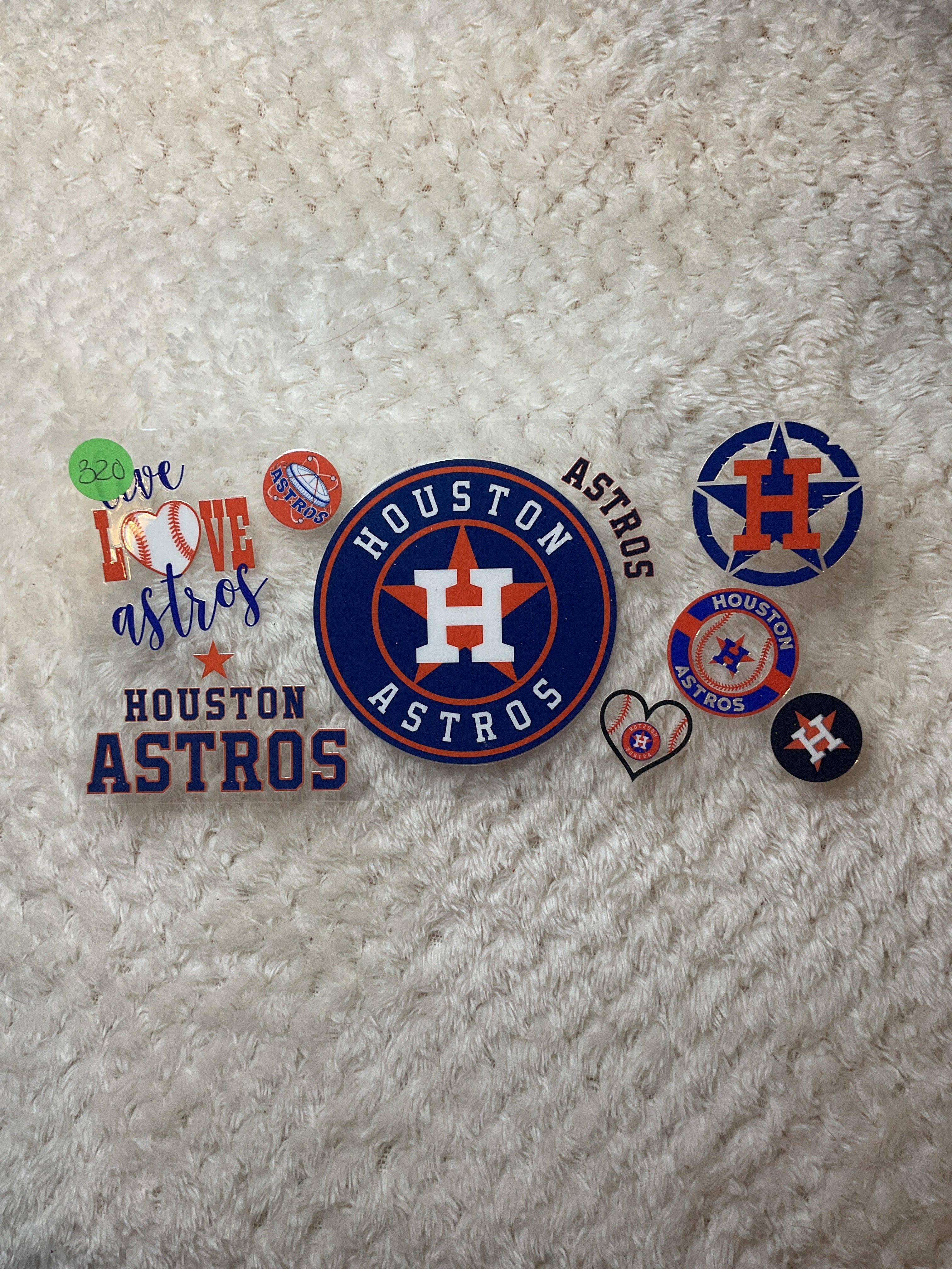 Houston Astros 320
