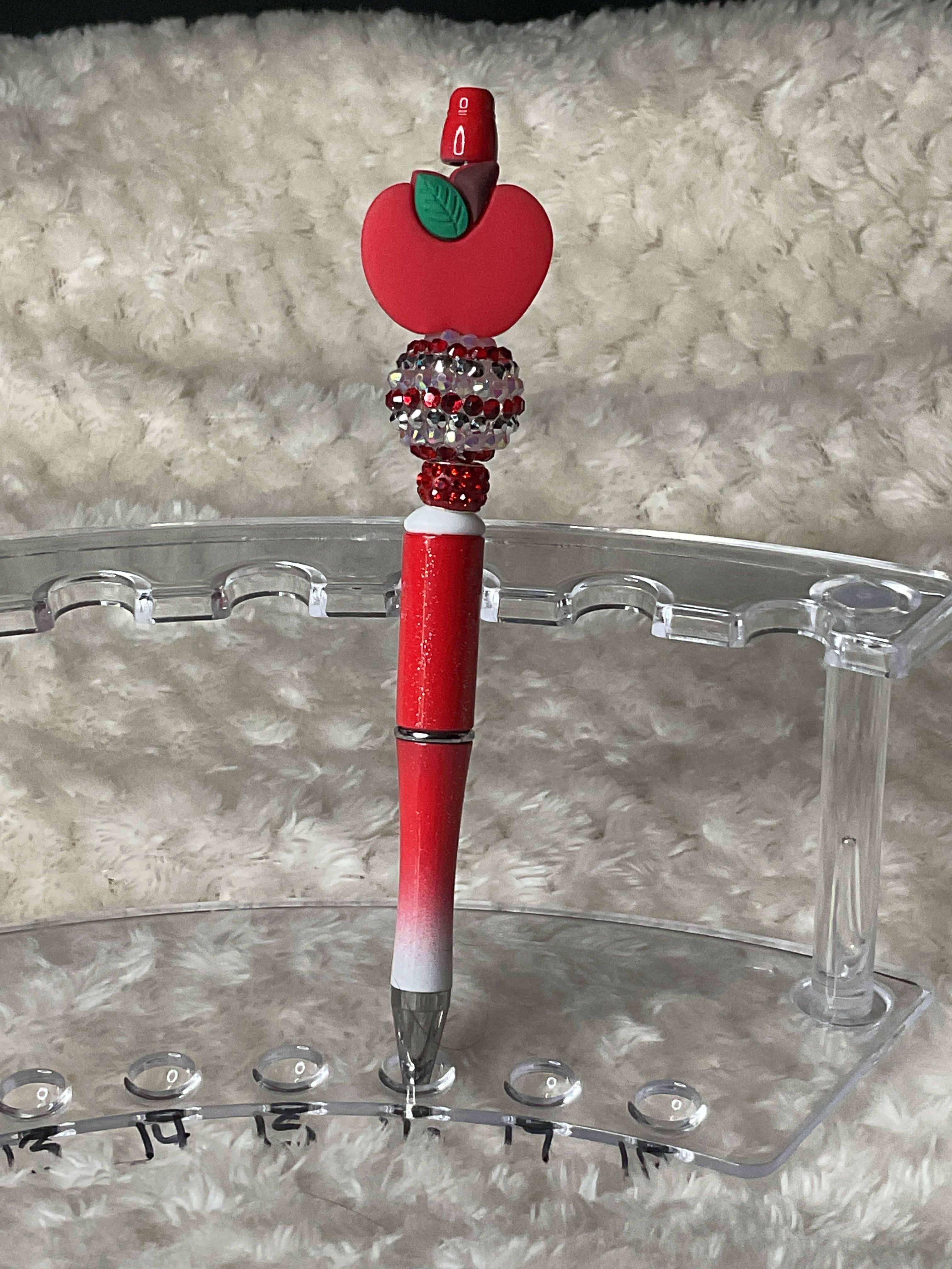 Red apple