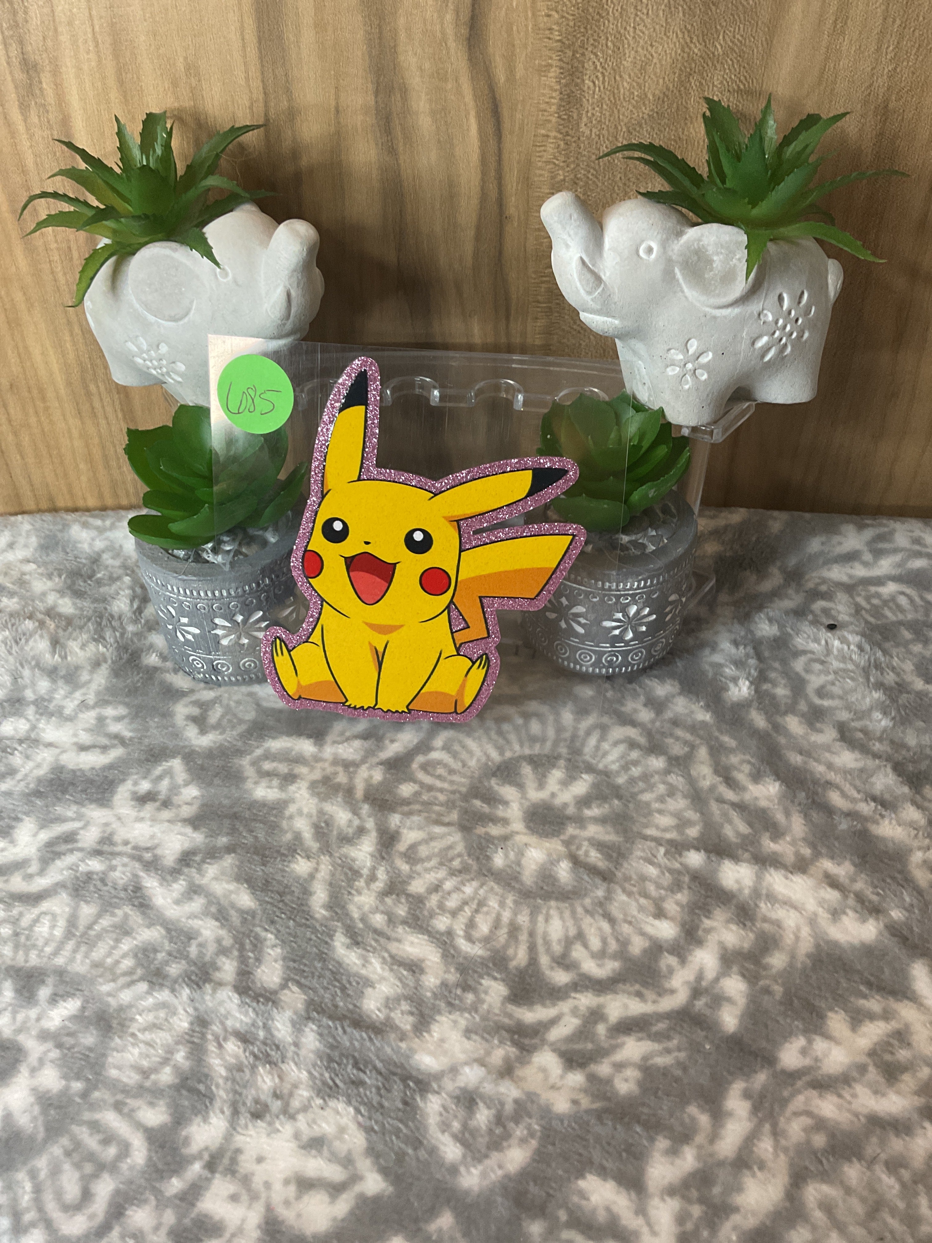 Pikachu 685