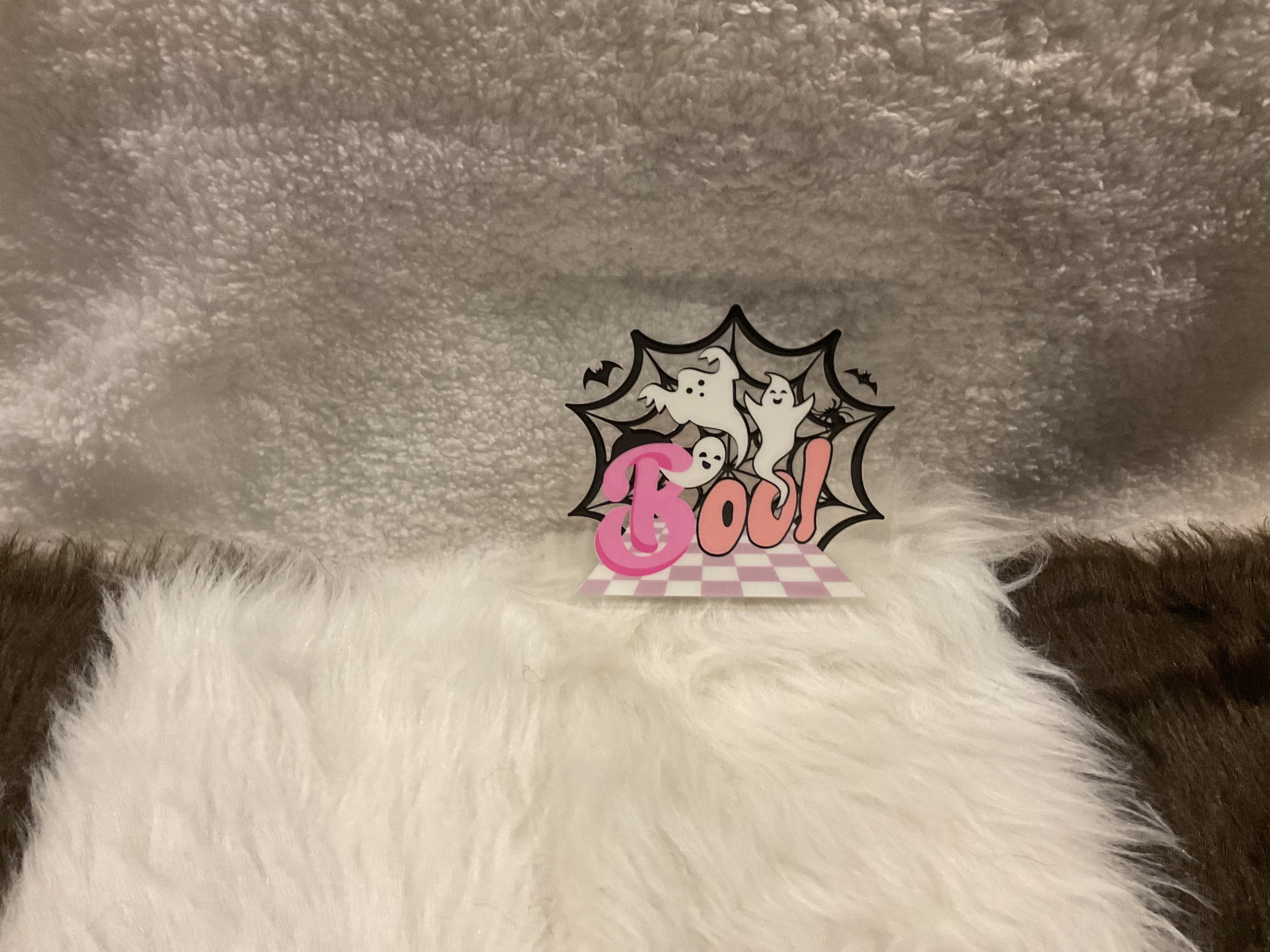 Pink Boo w/Three Ghost