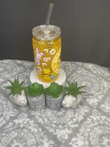 16 ounce Winnie the Pooh honeycomb